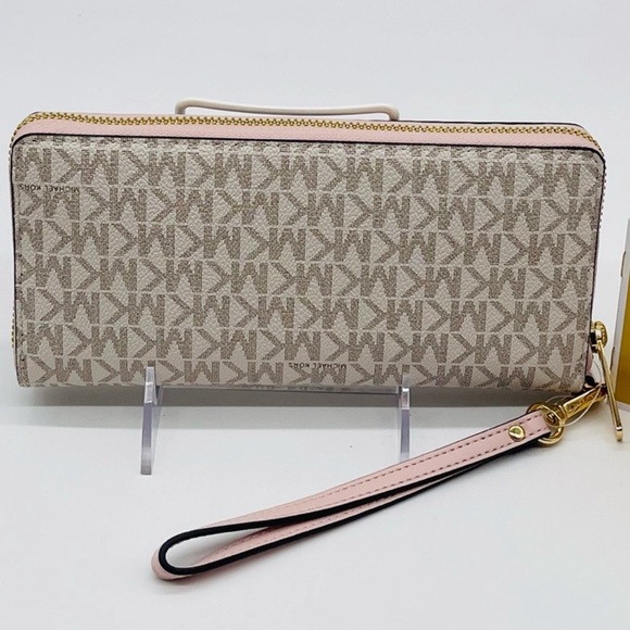 Michael Kors Large Continental Wallet Wristlet - Picture 6 of 7